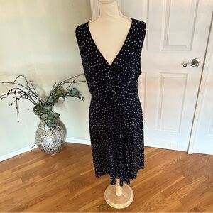 Gilli Navy Blue Faux Wrap Dress in Women’s Medium